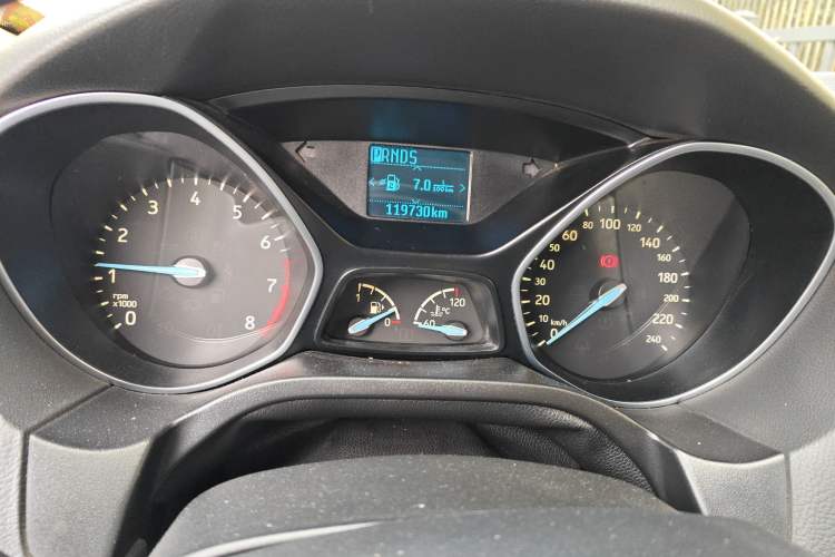 Used Ford Focus 2015 Sedan 1.6L Automatic Trend Model Instrument Cluster