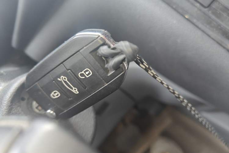 Used Peugeot 3008 2013 1.6THP Automatic Prestige Edition
