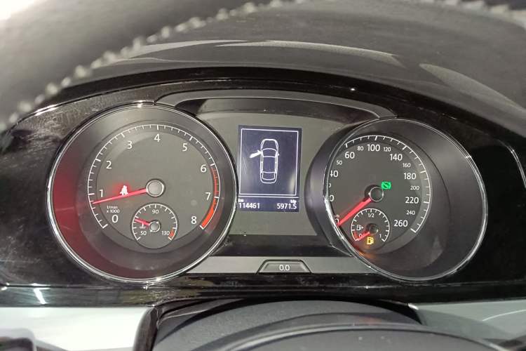 Used Volkswagen Lamando 2018 280TSI DSG Comfort Edition
