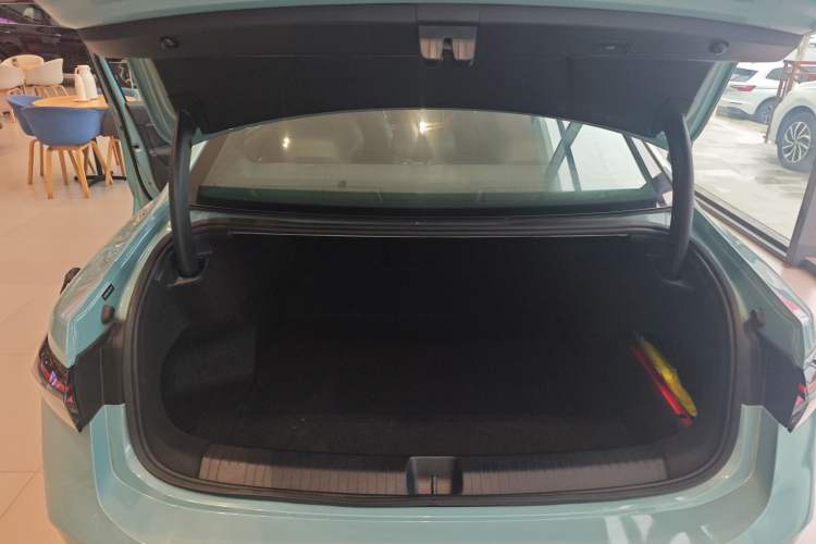 Used Volkswagen Passat 2025 Pro 380TSI Starry Dragon Edition