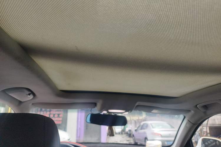 Used Zotye SR7 2017 1.5T Manual Cube Dream Edition Headliner