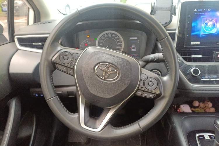 Used Toyota Corolla 2019 1.2T S-CVT GL-i Luxury Edition Steering Wheel