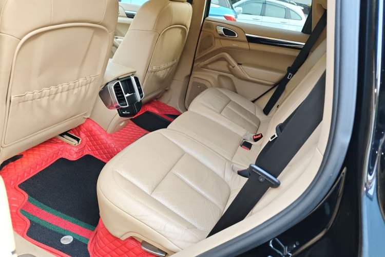 Used Porsche Cayenne 2011 Cayenne S 4.8L