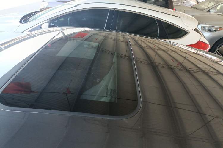 Used CHANGAN UNI-V iDD 2024 Blue Whale Smart Electric iDD 136km ZhiKu Model