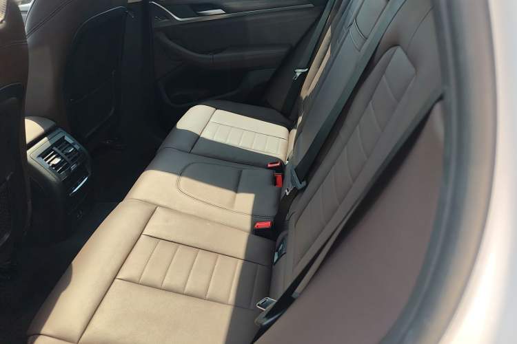 Used BMW X3 2021 xDrive28i M Sport Package Left Rear Seat