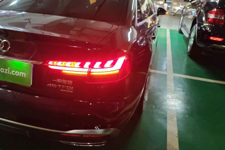 Used Audi A4L 2020 40 TFSI quattro Luxury Dynamic Model