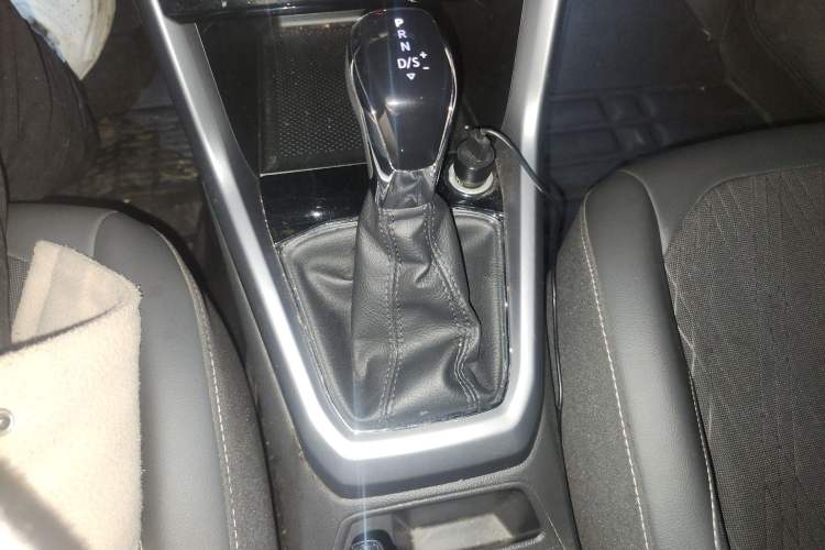 Used Volkswagen T-Cross 2019 1.5L Automatic Comfort Edition Gear Lever