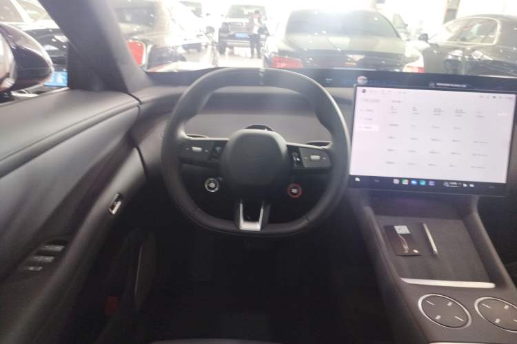 Used Xiaomi Auto YU7 2025 Ultra-Long Range High-Performance All-Wheel-Drive Max Edition