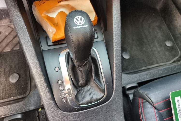 Used Volkswagen Scirocco 2014 1.4 TSI Competition Edition Gear Lever