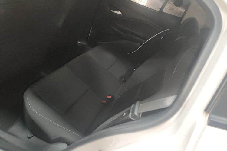 Used Chevrolet Cavalier 2020 325T Automatic Enjoyment Edition
