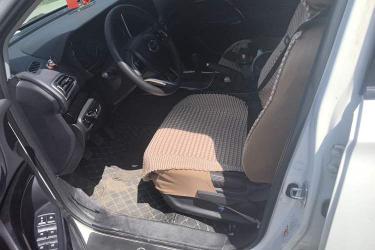 Used GAC Trumpchi GS4 2018 200T Manual Two-Wheel Drive Elite Edition Driver Seat