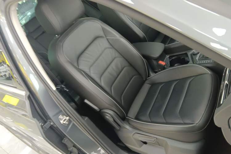 Used Volkswagen Tiguan 2018 330TSI Four-Wheel Drive High-End Model