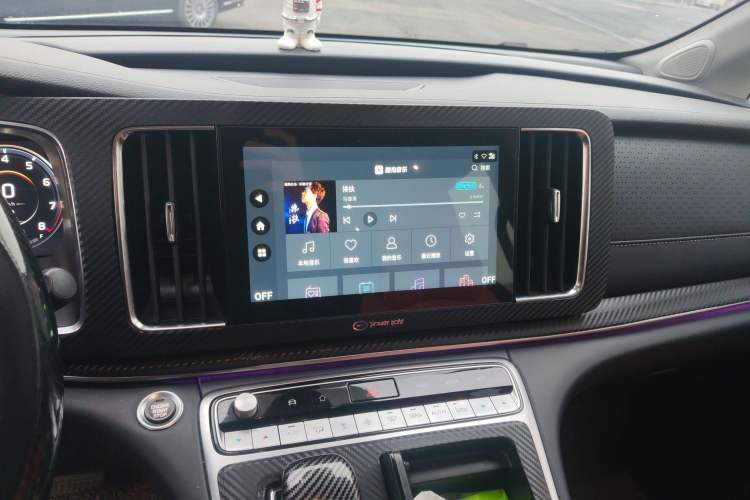 Used GAC Trumpchi M8 2021 Lingxiu Series 390T Deluxe Edition Audio And AC Panel