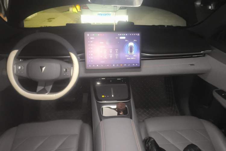 Used Deepal S05 2024 200Max Range-Extended Long-Range Version
