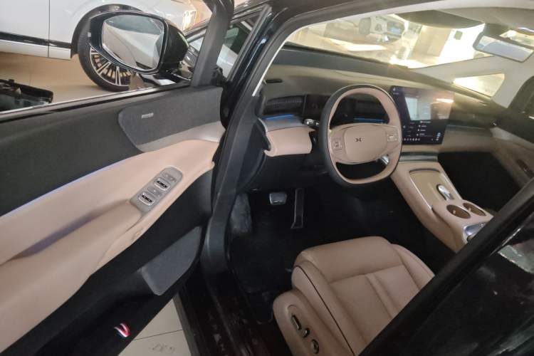 Used XPeng X9 2024 610 Long-Range Pro