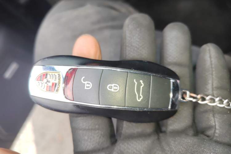 Used Porsche Macan 2017 Macan 2.0T Vehicle Key