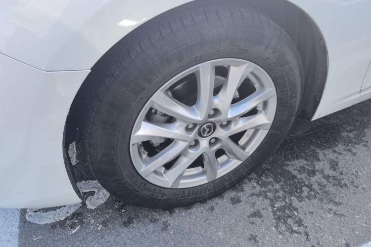 Used Mazda Mazda 3 Axela 2017 Sedan 1.5L Automatic Comfort Model Emission Standard China V
