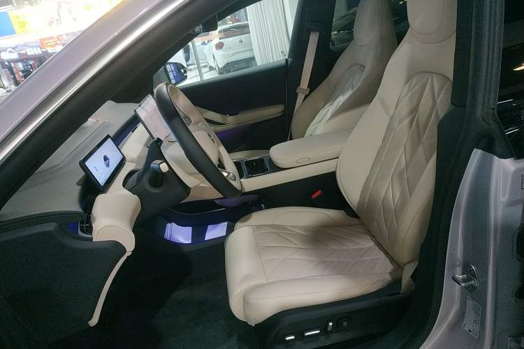 Used Nio ET5 2025 75 kWh