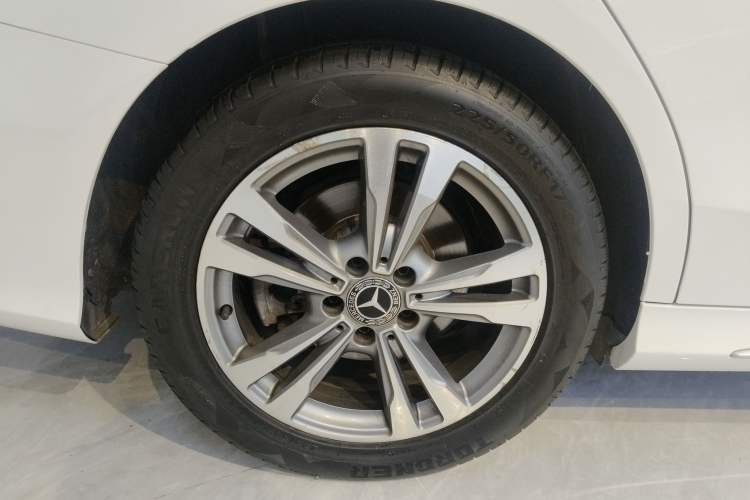 Used Mercedes-Benz C-Class 2017 Facelift C 200 L Sport Edition
