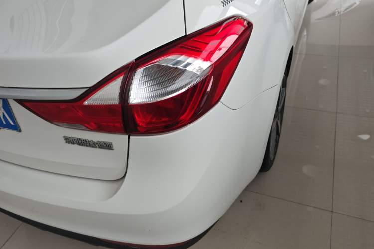 Used Kia K3 2017 1.6L Automatic 15th Anniversary Special Edition GLS Right Rear Taillight