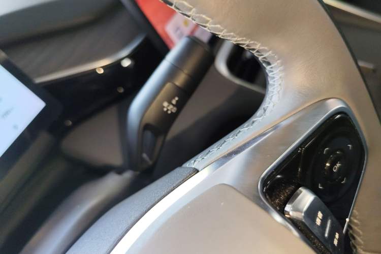 Used Geely Galaxy L6 2025 EM-i 140km Starship Edition
