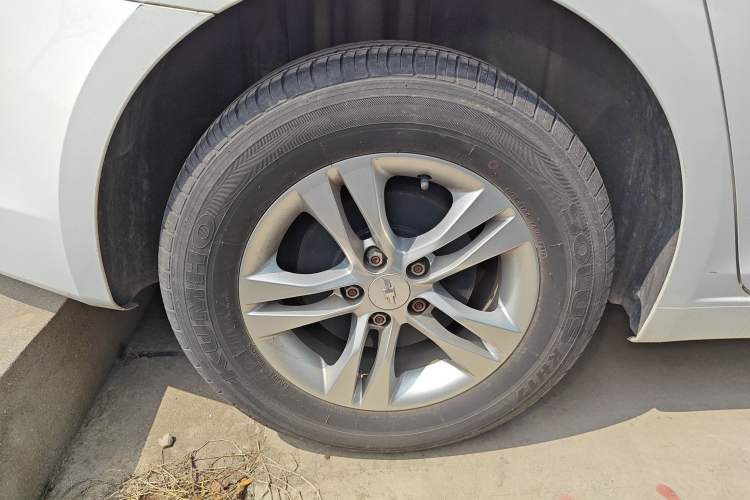 Used Chevrolet Cruze 2015 1.5L Classic SL MT
