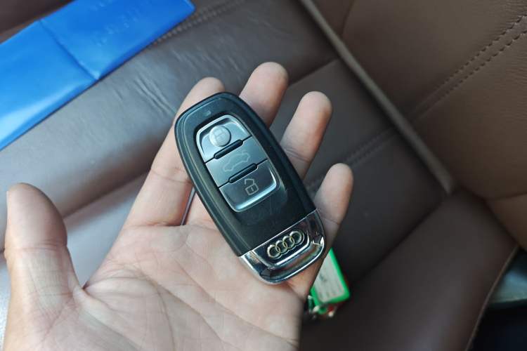 Used Audi A6L 2018 30th Anniversary Edition 35 TFSI Fashion Model