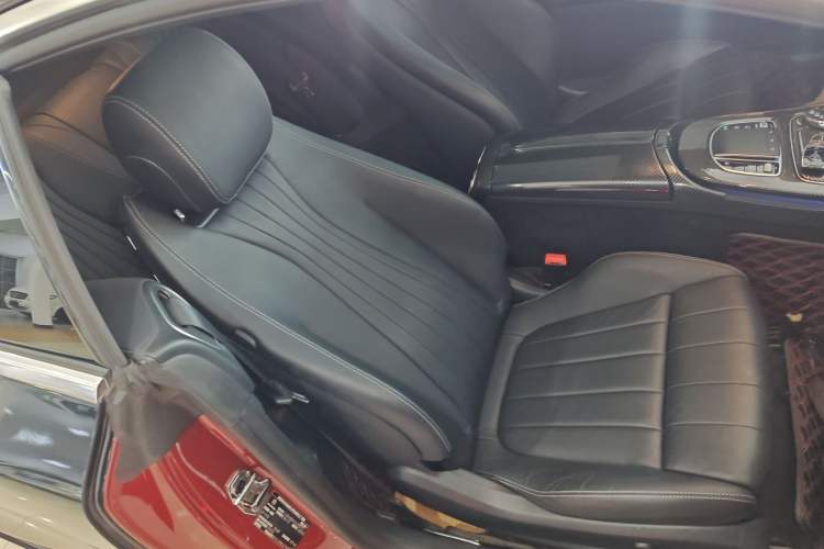 Used Mercedes-Benz E-Class 2020 E 260 Coupe