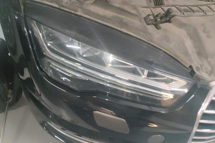 Used Audi A7 2018 35 TFSI Fashion Model Right Front Headlight
