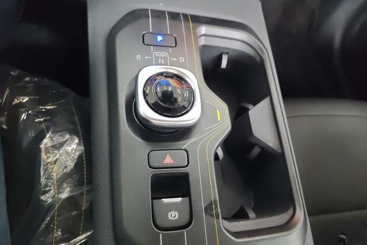 Used Toyota bZ5 2025 Model 550 PRO Gear Lever