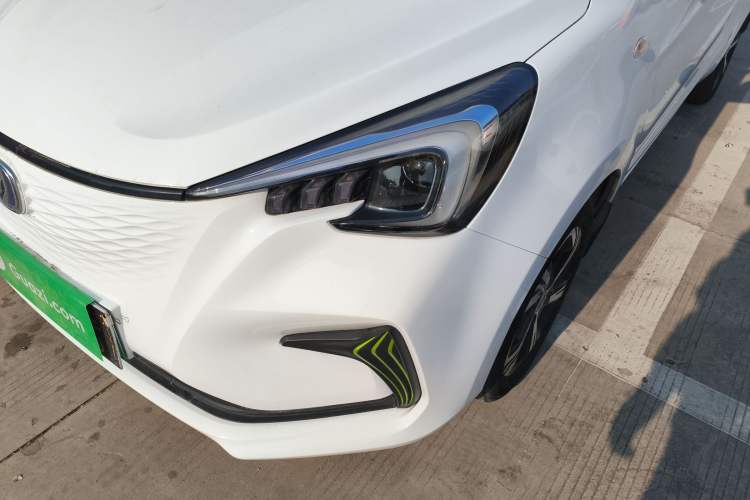 Used Oshan Benni E-Star 2022 Qingxin Edition Colorful Model Lithium Iron Phosphate
