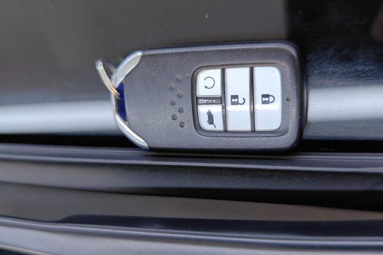 Used Honda UR-V 2017 370TURBO 2WD Prestige Edition China V
