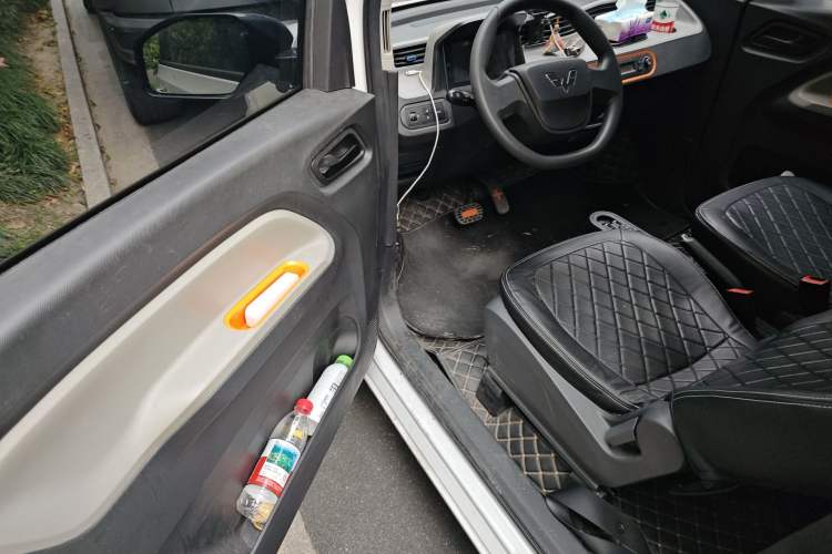 Used Wuling Hongguang MINIEV 2022 Zizai Version Lithium Iron Phosphate Driver Seat