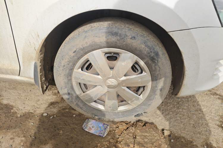 Used Volkswagen Santana 2015 1.6L Manual Fashion Edition
