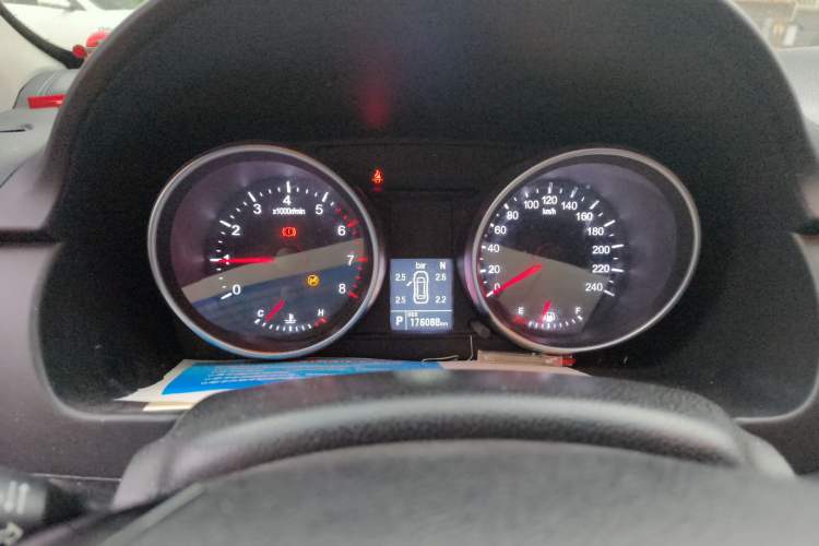 Used Haval M6 2019 1.5T DCT Two-Wheel Drive Value Edition China VI Standard Instrument Cluster