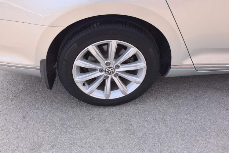 Used Volkswagen Magotan 2017 330TSI DSG Leading Model