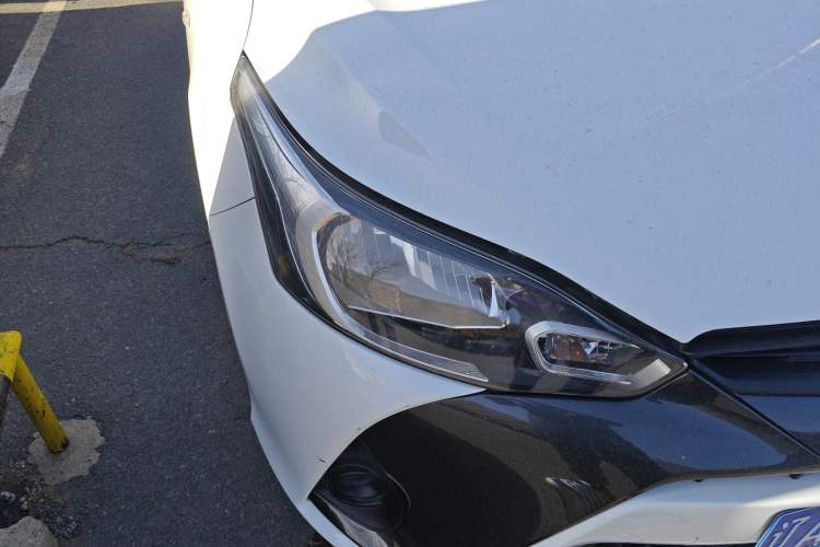 Used Toyota YARiS L Zhi Xuan 2016 Revised 1.5E CVT Charming Edition Right Front Headlight