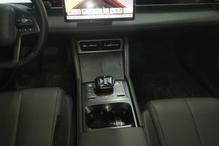 Used BYD Qin L 2025 DM-i Smart Drive 120KM Superior Model