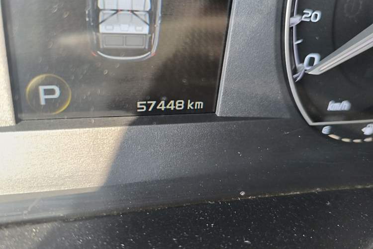 Used Geely Auto Coolray 2019 260T DCT Knight China V Standard