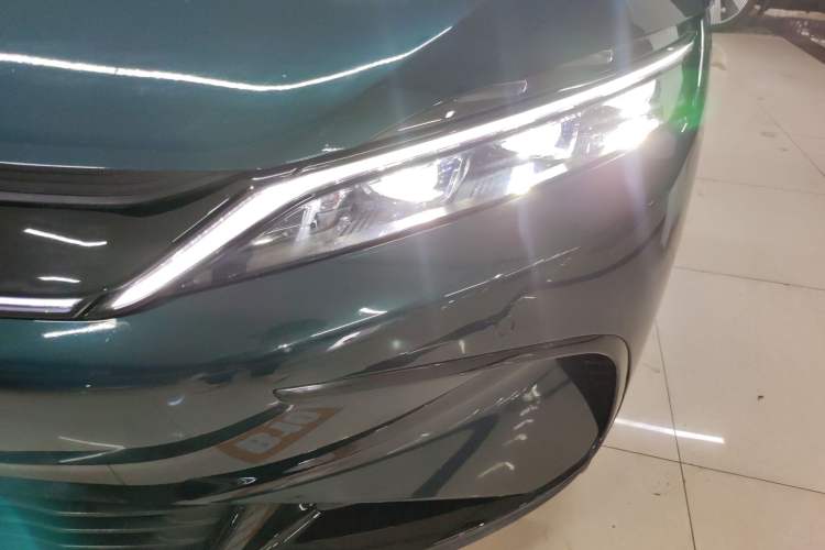 Used BYD Han 2022 EV 610 km All-Wheel-Drive Qianshan Cui Limited Edition Left Front Headlight