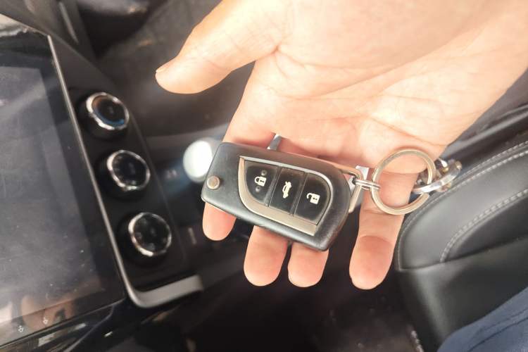 Used Toyota Corolla 2017 Revised Version 1.2T S-CVT GL-i