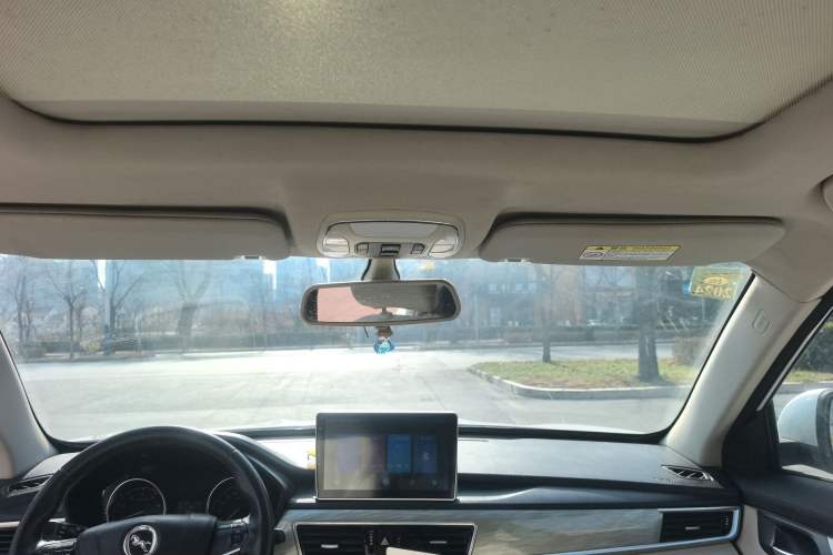 Used Hanteng X5 2018 1.5T CVT Luxury Edition
