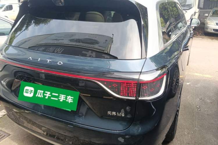 Used Hima AITO M9 2025 Extended-Range Ultra Version 52 kWh 6-Seater Rear Right 45 Deg