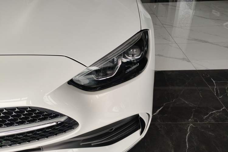 Used Mercedes-Benz C-Class 2024 Second Facelift C 260 L Sport Edition Left Front Headlight