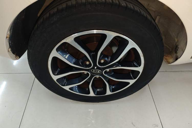 Used Kia Soul 2013 1.6L AT Premium
