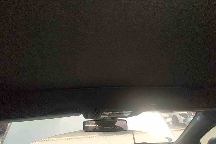 Used Mercedes-Benz A-Class 2020 Restyled A 200 L Sport Sedan Fashion Version Headliner