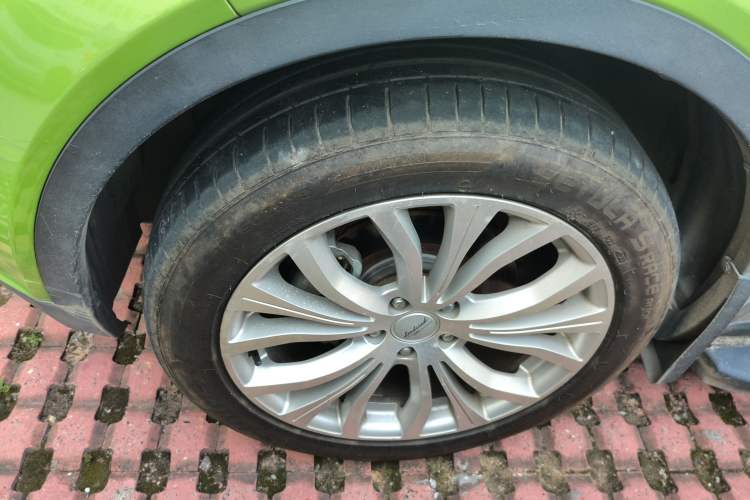 Used Land X7 2015 2.0T Panoramic Prestige Edition