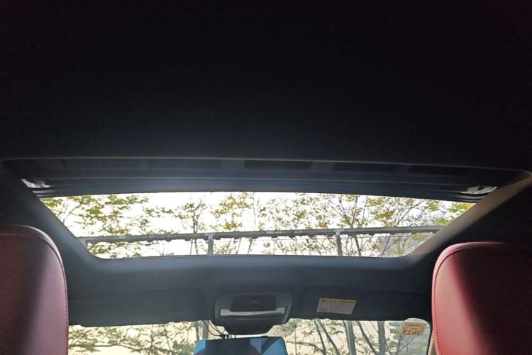 Used MG 5 2021 180 DVVT CVT Youth Luxury Edition
