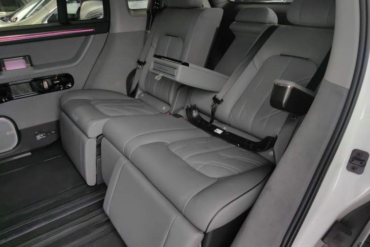 Used Zeekr MIX 2025 Intelligent Driving Version
