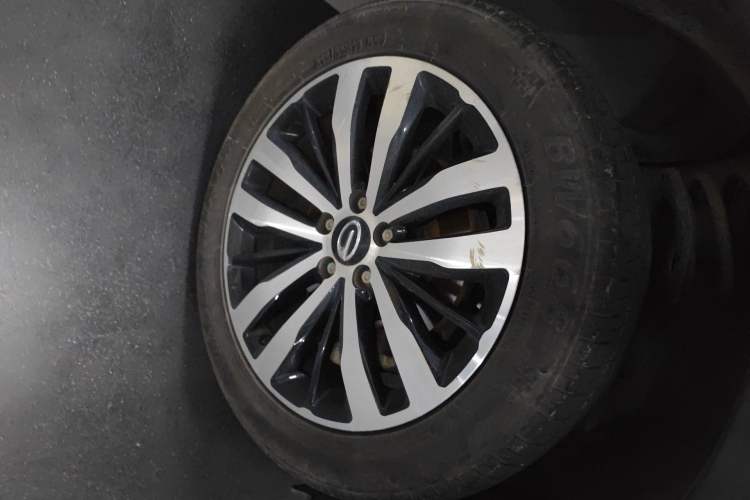 Used GAC Trumpchi GS4 New Energy 2019 1.5L PHEV Deluxe Edition Right Front Wheel Hub